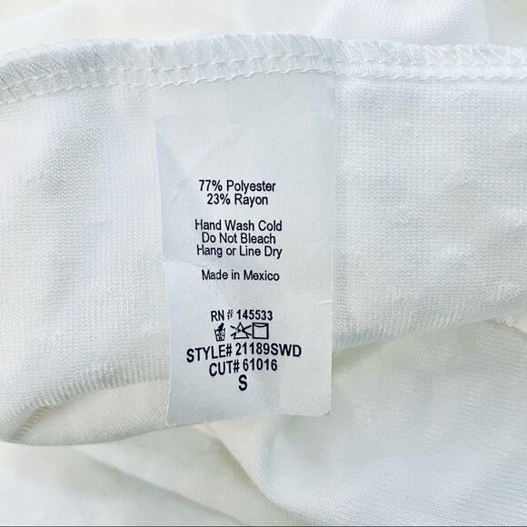 NWT W5 Flowy Swiss Dot Blouse Scoop Neck White Small - Picture 9 of 9